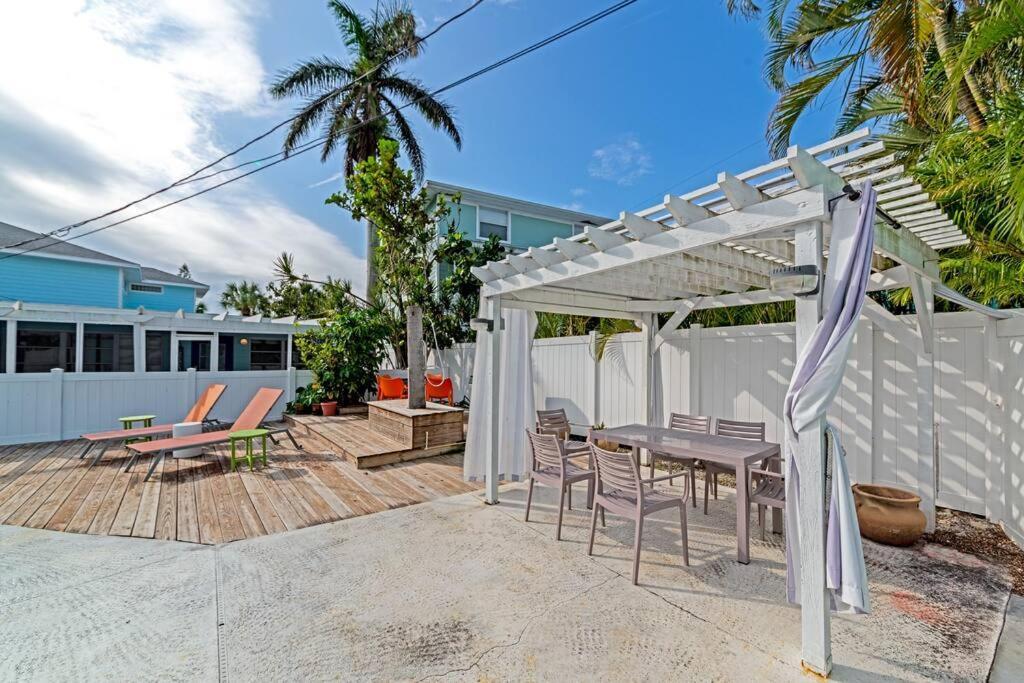 Walk To The Beach - Island Villa Siesta Key Εξωτερικό φωτογραφία
